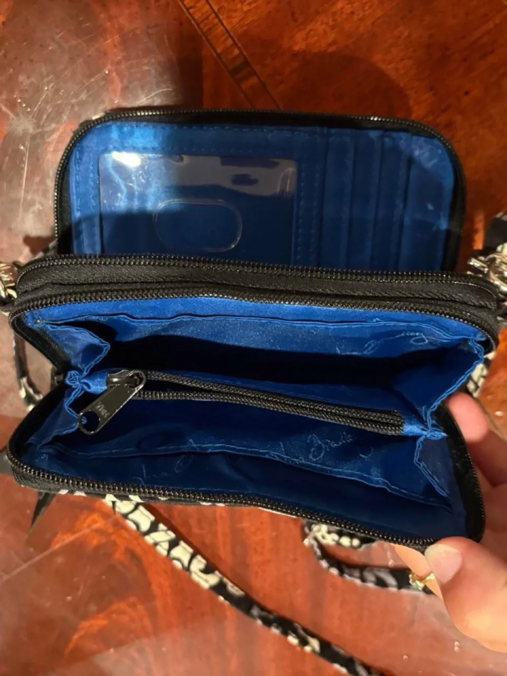 Vera Bradley compact fabric